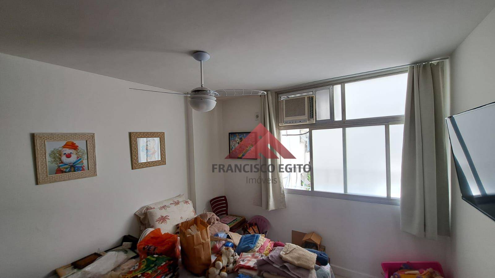 Apartamento para alugar com 4 quartos, 180m² - Foto 14