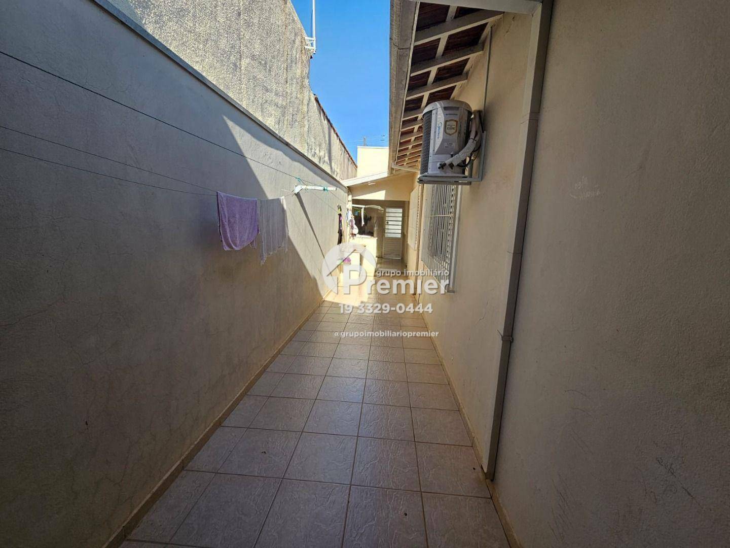 Casa à venda com 3 quartos, 200m² - Foto 10