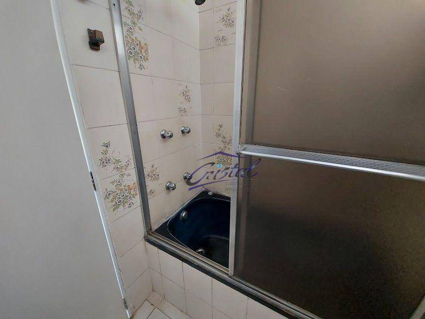 Apartamento à venda com 3 quartos, 94m² - Foto 20