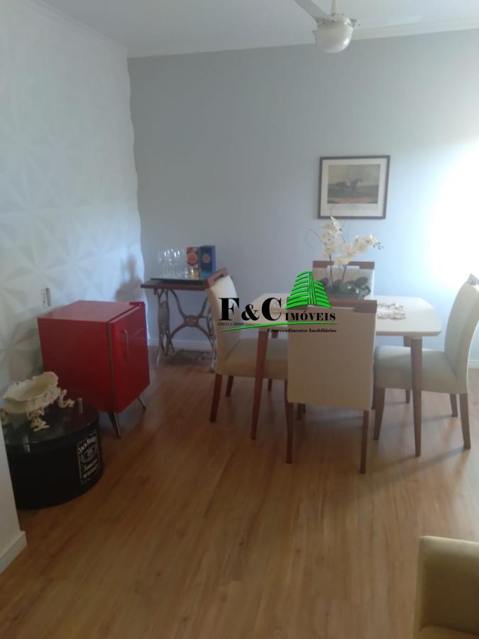 Apartamento à venda com 3 quartos, 90m² - Foto 2