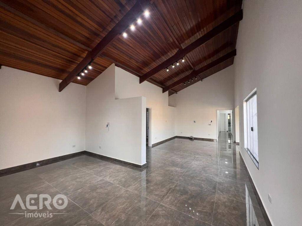 Casa de Condomínio para alugar com 2 quartos, 203m² - Foto 6