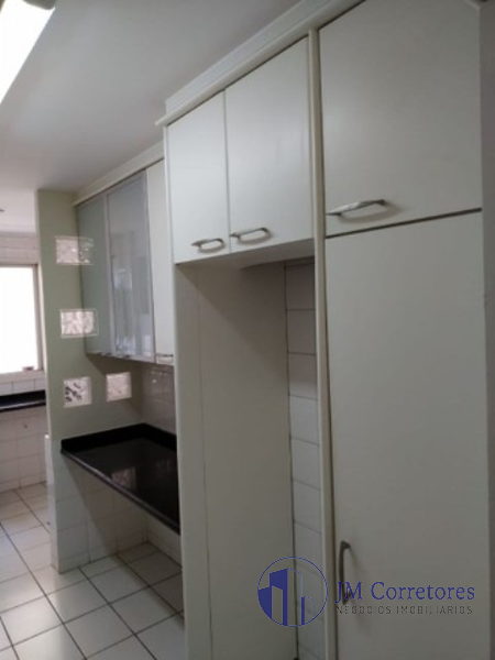 Apartamento à venda com 3 quartos, 79m² - Foto 7