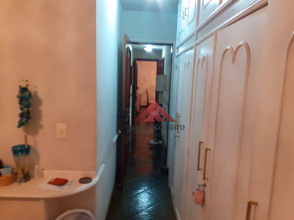 Cobertura à venda com 3 quartos, 300m² - Foto 10