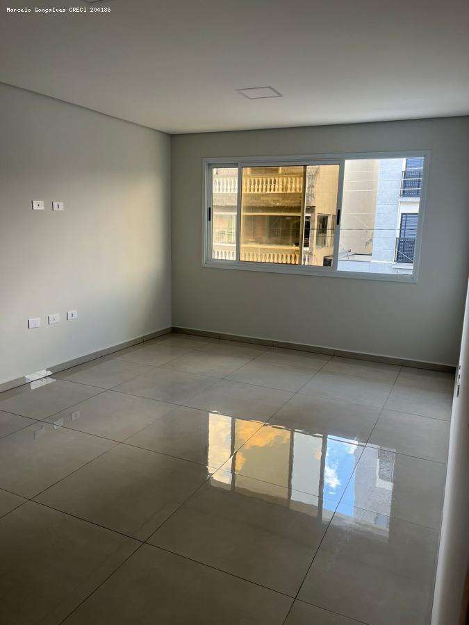 Sobrado à venda com 3 quartos, 152m² - Foto 4