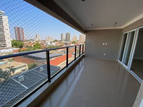 Apartamento à venda com 3 quartos, 135m² - Foto 6