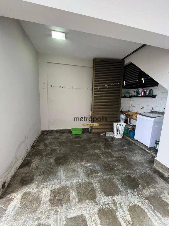 Sobrado à venda com 4 quartos, 350m² - Foto 63