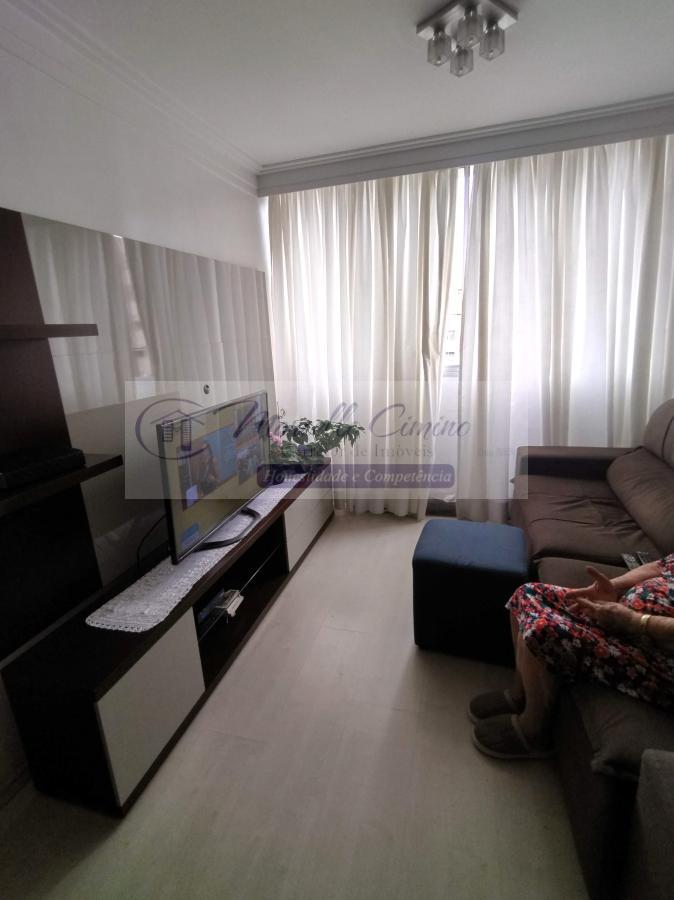 Apartamento à venda com 2 quartos, 69m² - Foto 2