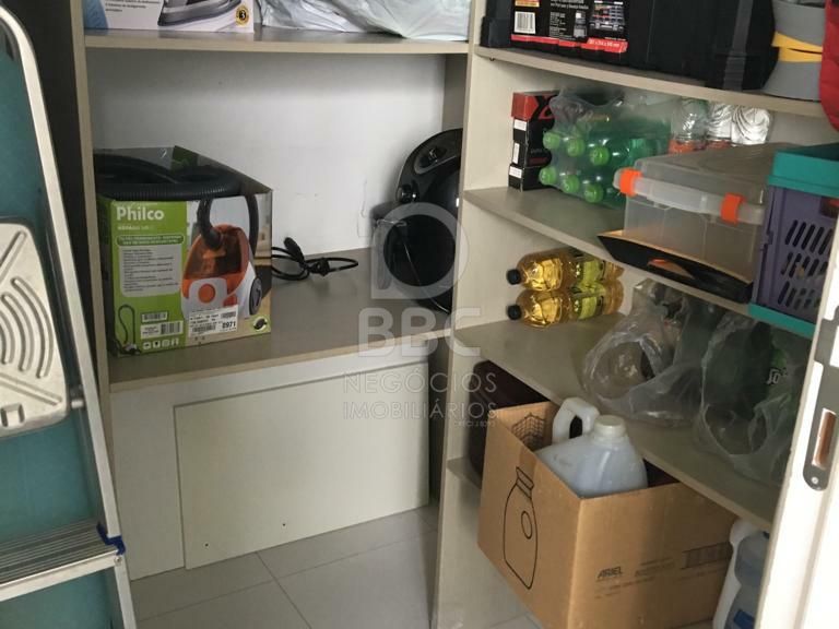 Apartamento à venda com 3 quartos, 186m² - Foto 25