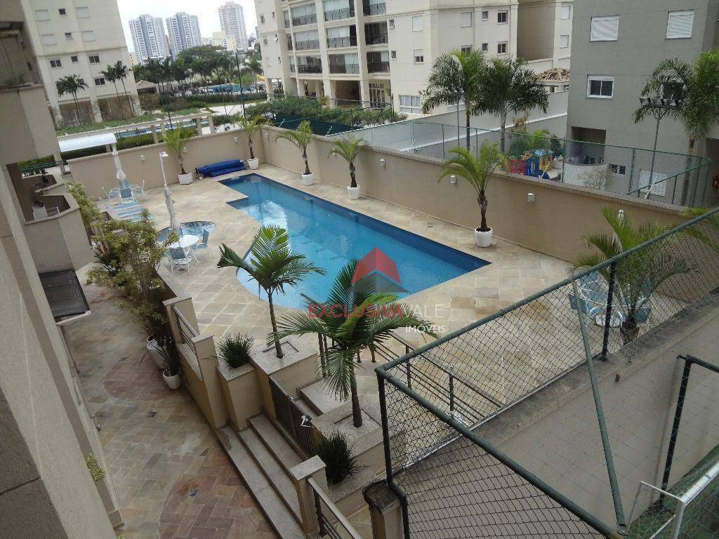 Apartamento para alugar com 4 quartos, 220m² - Foto 11