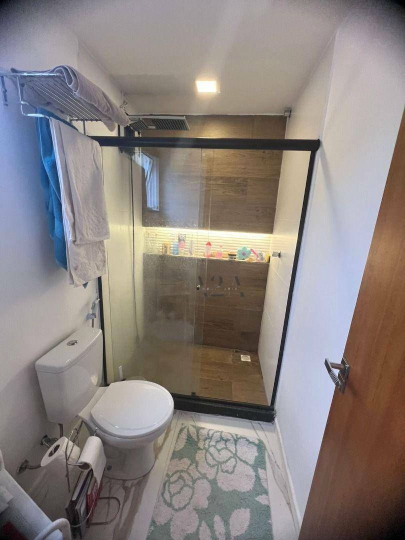 Casa de Condomínio à venda com 4 quartos, 250m² - Foto 16