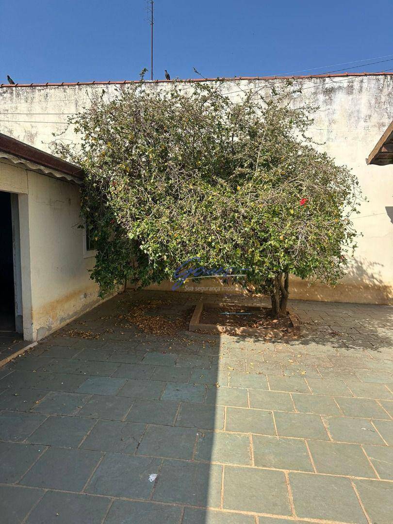 Casa à venda com 3 quartos, 278m² - Foto 25