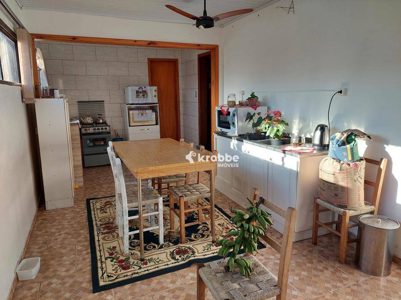 Casa à venda com 3 quartos, 90m² - Foto 12