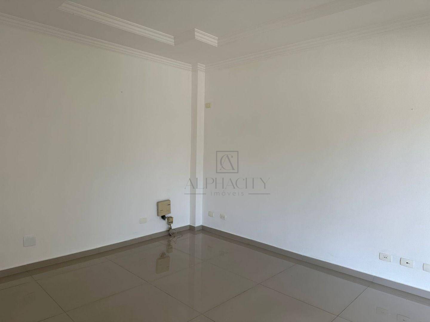 Casa de Condomínio para alugar com 4 quartos, 420m² - Foto 12