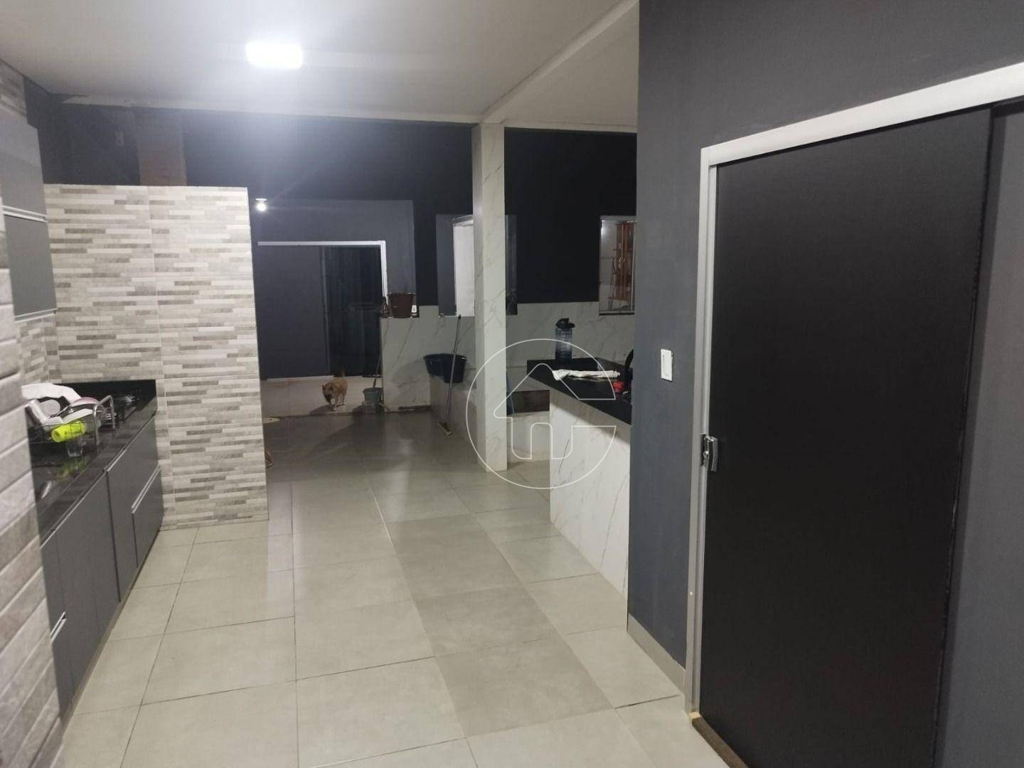 Casa à venda com 3 quartos, 120m² - Foto 11