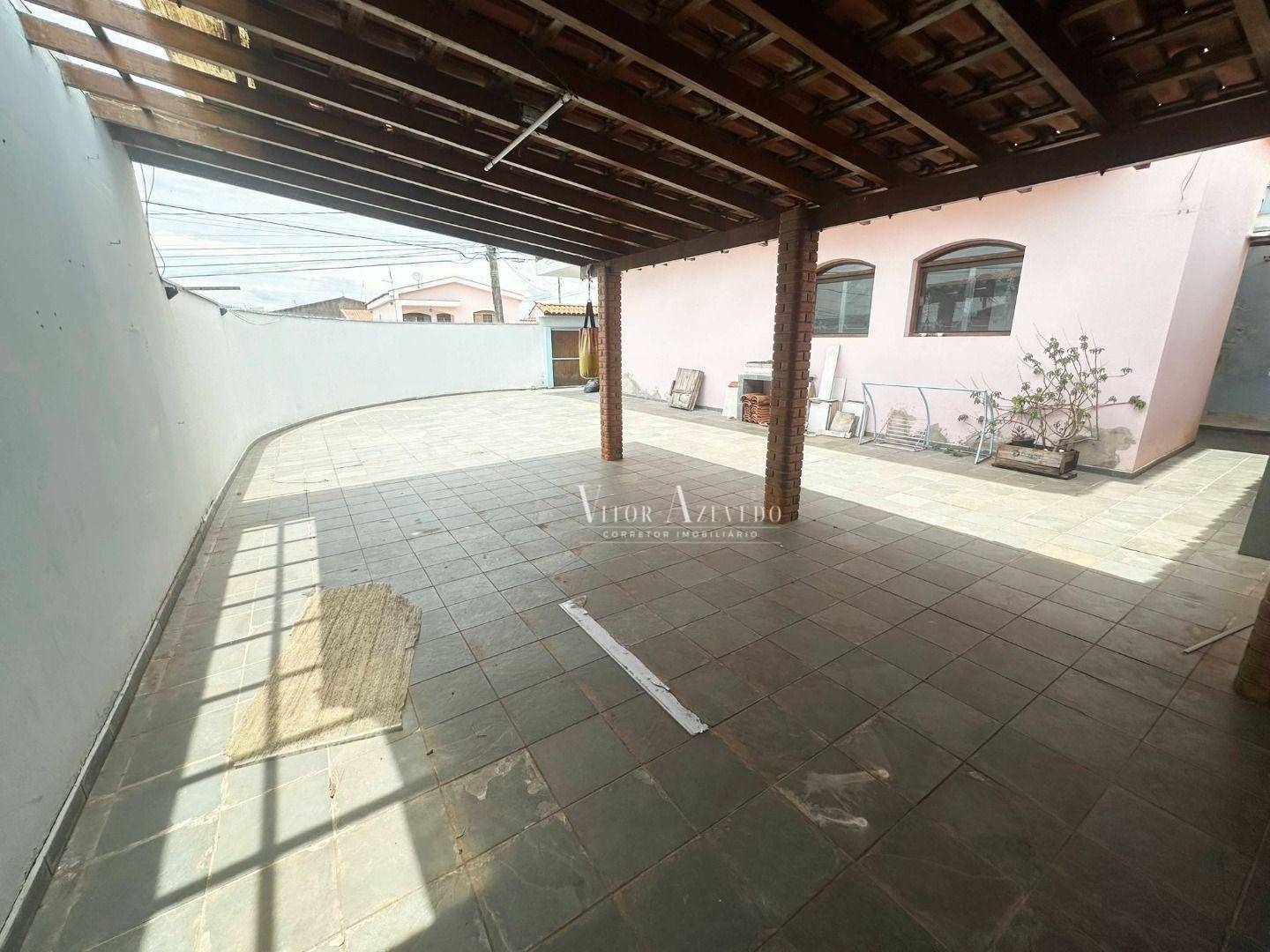 Casa à venda com 4 quartos, 173m² - Foto 12