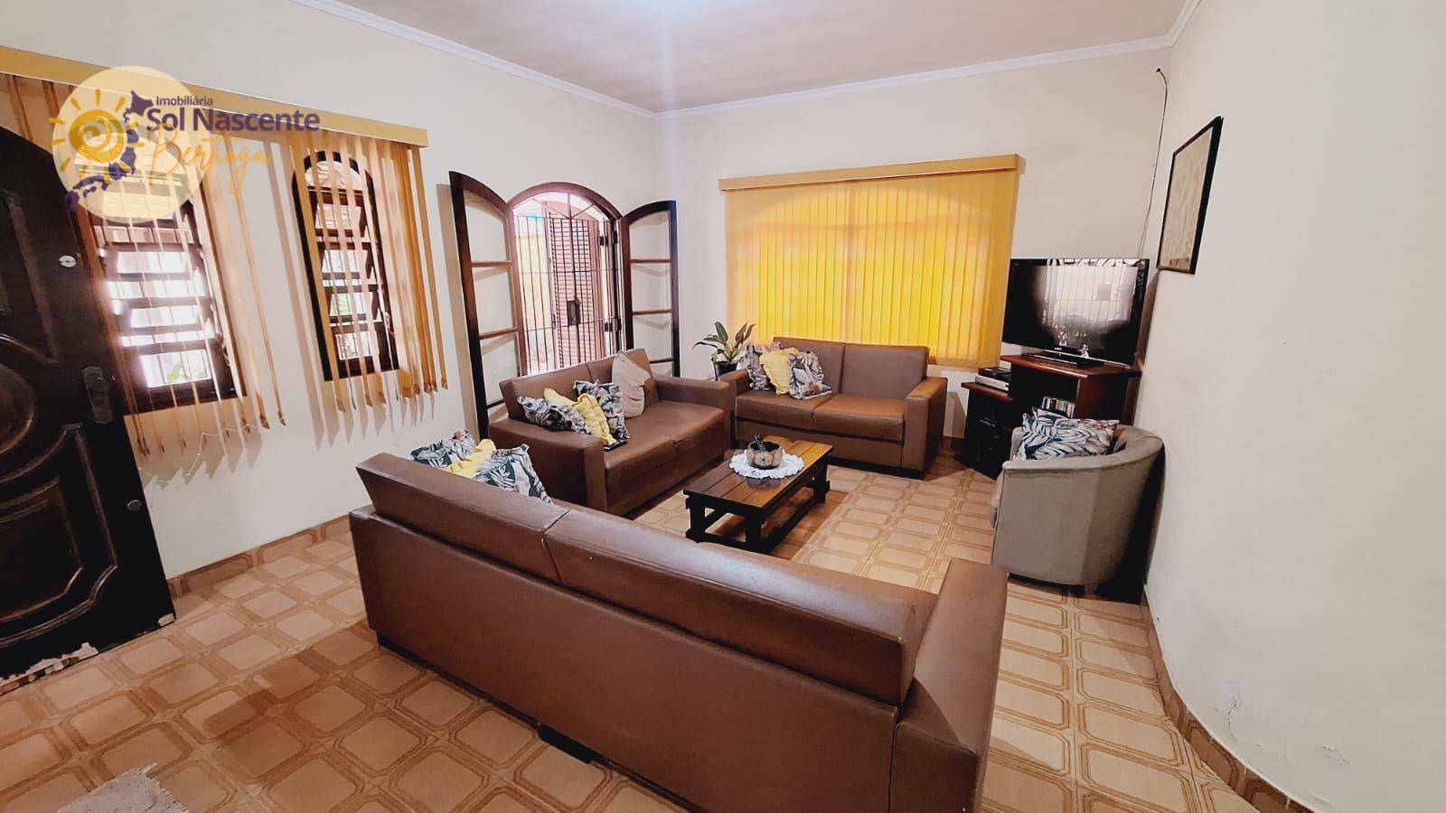 Casa à venda com 5 quartos, 141m² - Foto 25