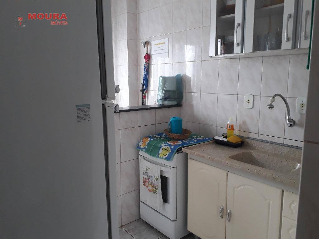 Apartamento à venda com 2 quartos, 82m² - Foto 10