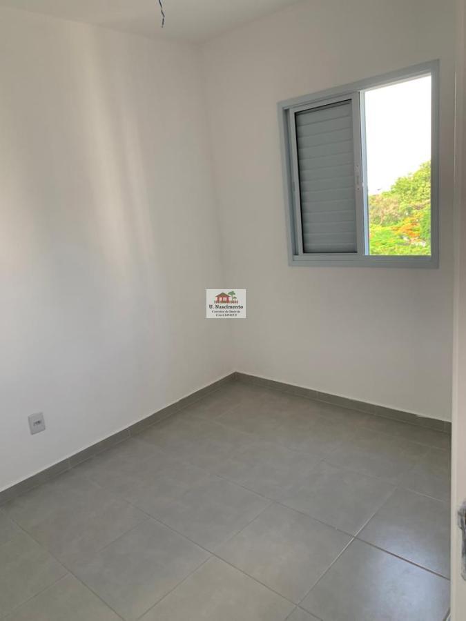 Apartamento à venda com 2 quartos, 40m² - Foto 21