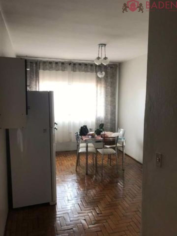 Casa, 3 quartos, 200 m² - Foto 2