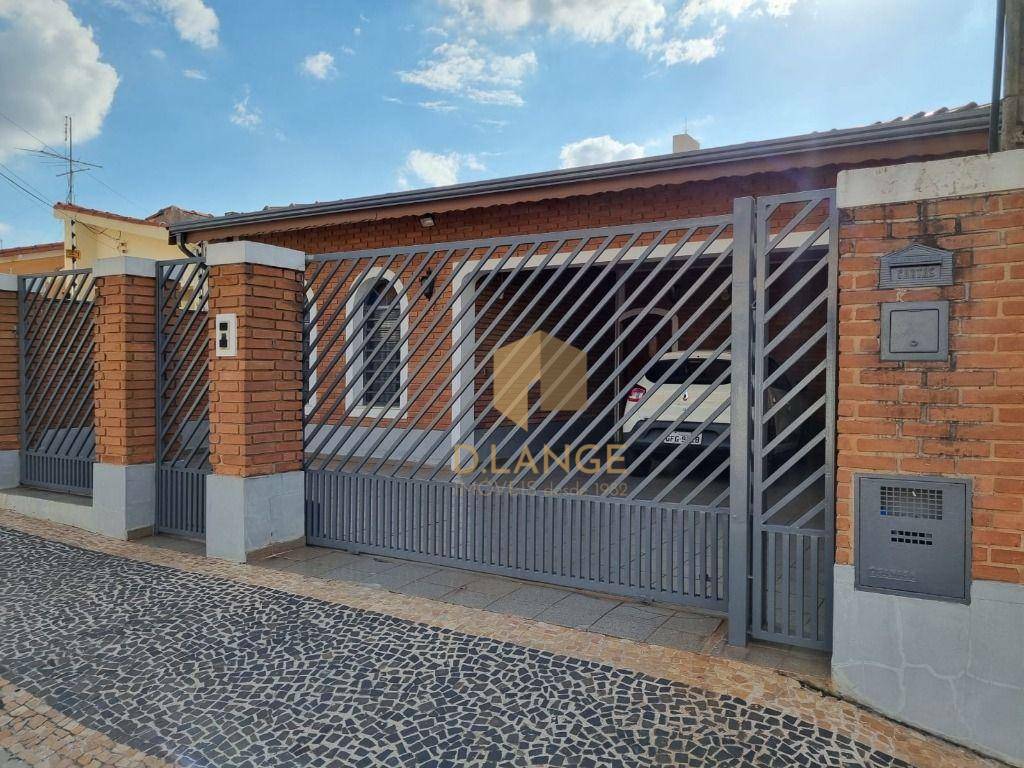 Casa à venda com 3 quartos, 170m² - Foto 2