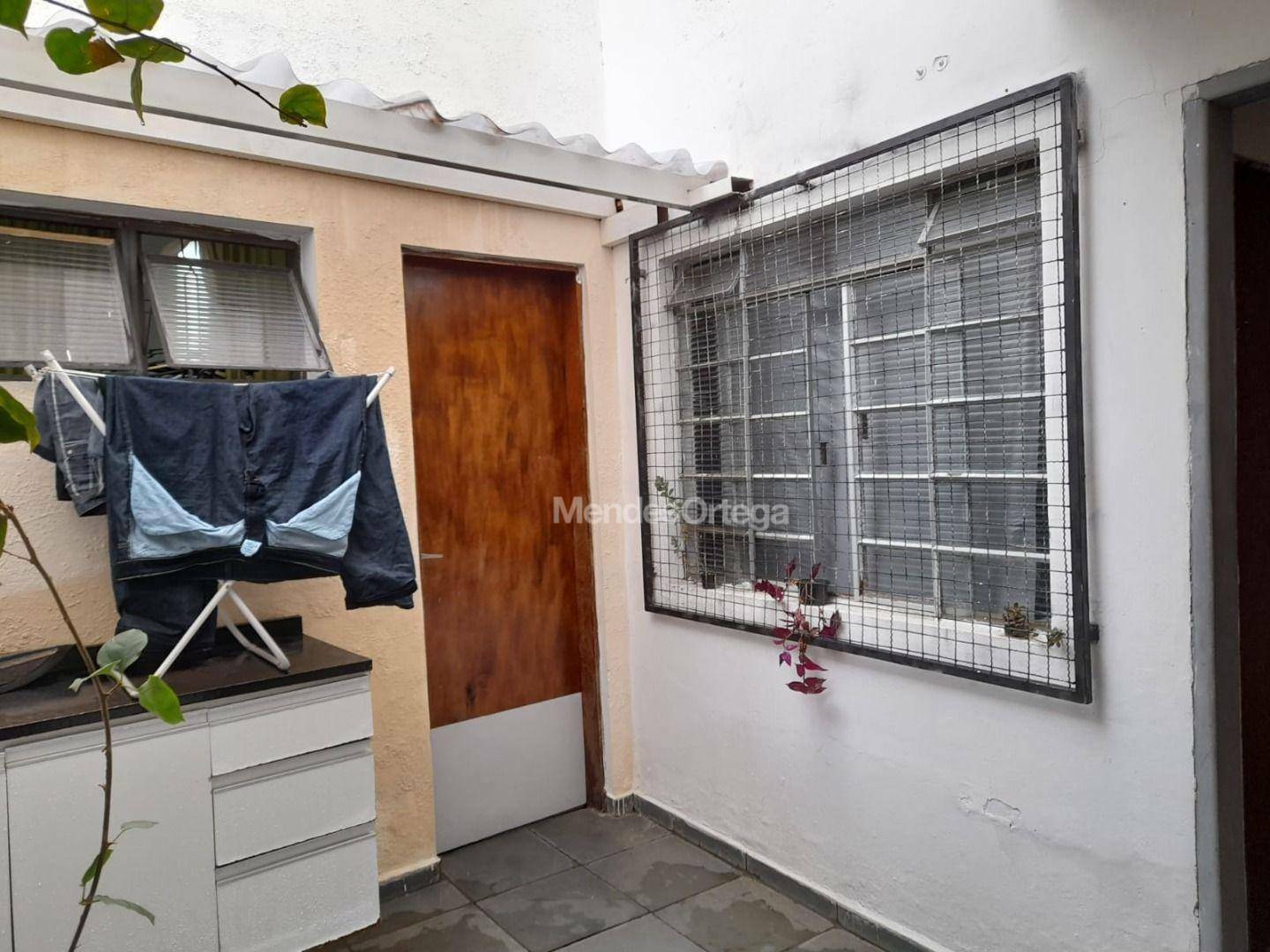 Casa à venda com 6 quartos, 172m² - Foto 13
