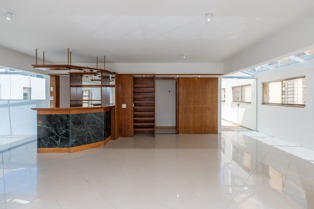 Cobertura à venda com 4 quartos, 289m² - Foto 9