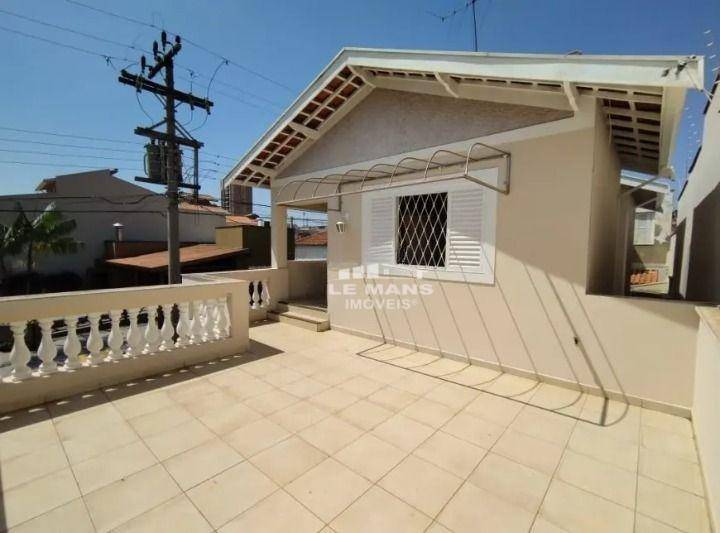 Casa, 4 quartos, 163 m² - Foto 1