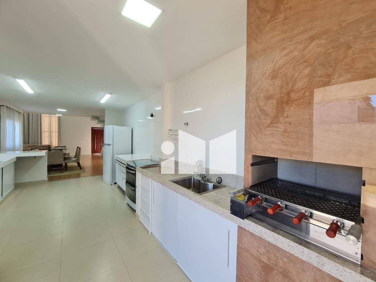 Casa, 4 quartos, 300 m² - Foto 25