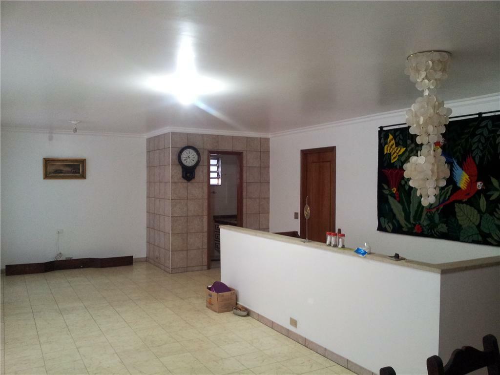 Casa à venda com 4 quartos, 220m² - Foto 5