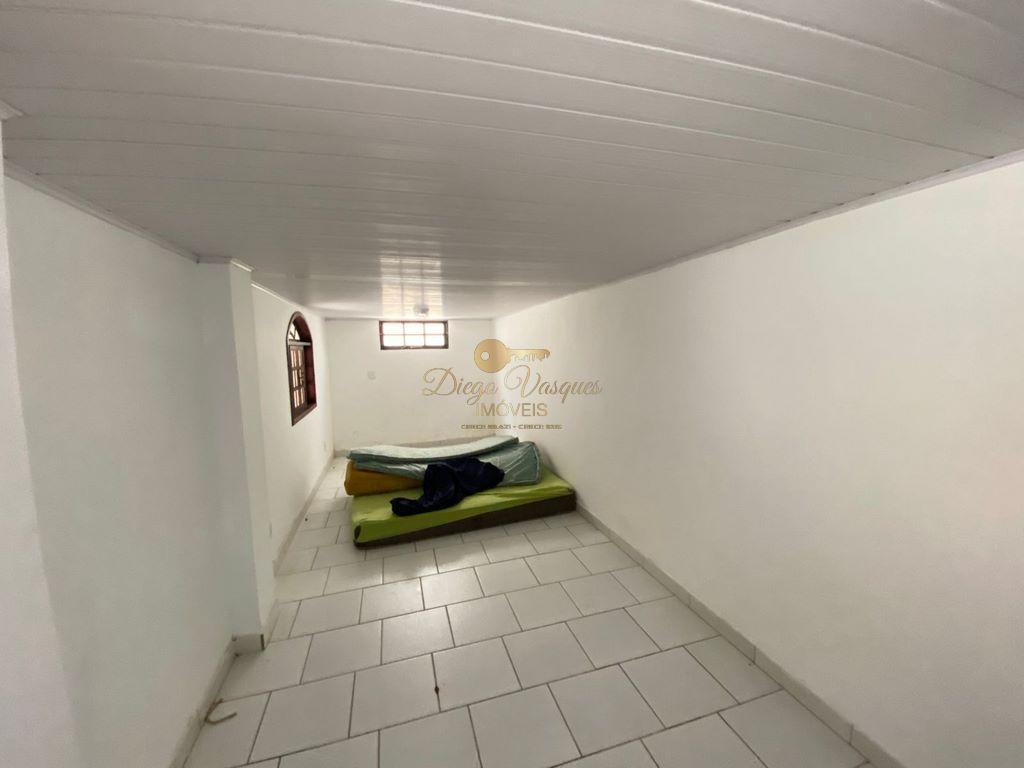 Casa de Condomínio à venda com 4 quartos, 360m² - Foto 12