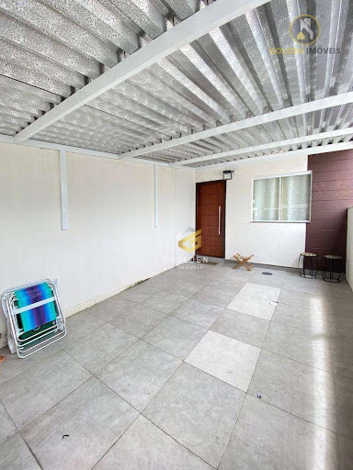 Sobrado à venda com 2 quartos, 75m² - Foto 1