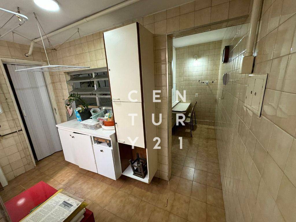 Apartamento à venda com 3 quartos, 160m² - Foto 18