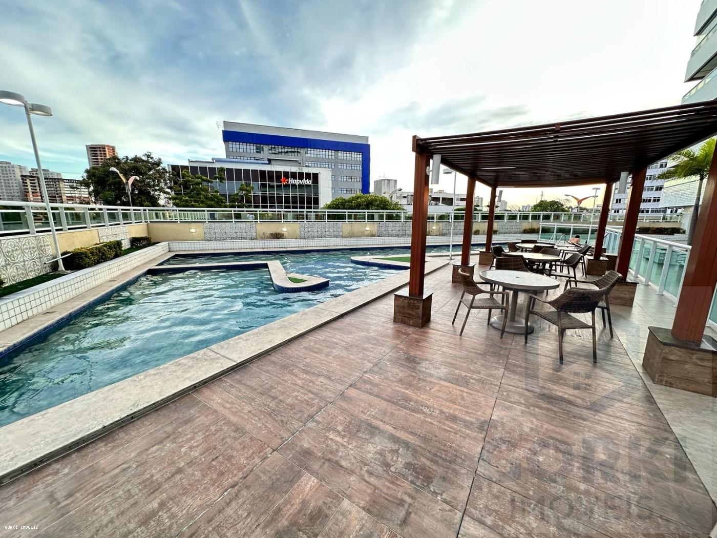 Apartamento à venda com 3 quartos, 205m² - Foto 9