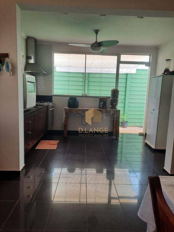 Casa de Condomínio à venda com 3 quartos, 200m² - Foto 8