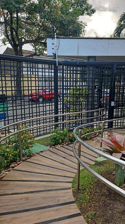 Apartamento à venda e aluguel com 2 quartos, 60m² - Foto 37