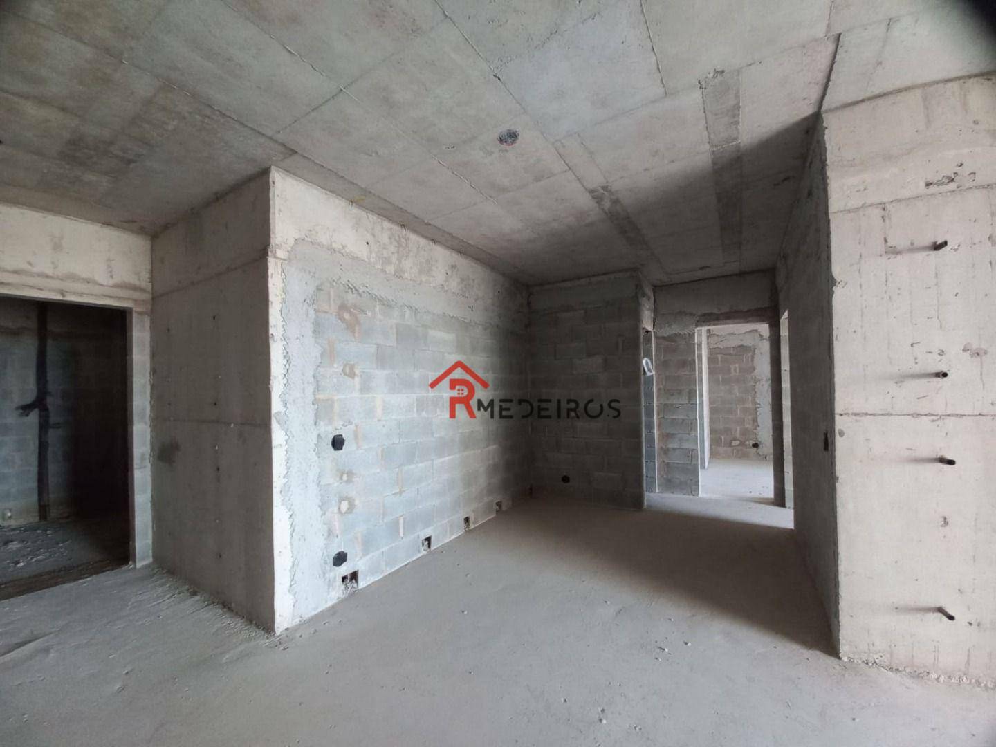 Apartamento à venda com 3 quartos, 115m² - Foto 4