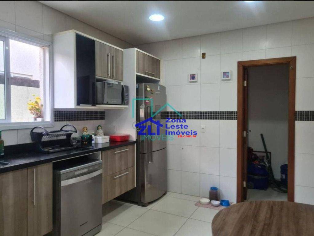 Sobrado à venda com 3 quartos, 220m² - Foto 16