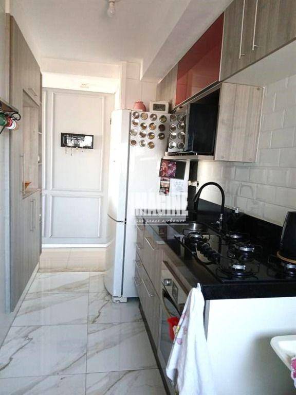 Apartamento à venda com 2 quartos, 61m² - Foto 8