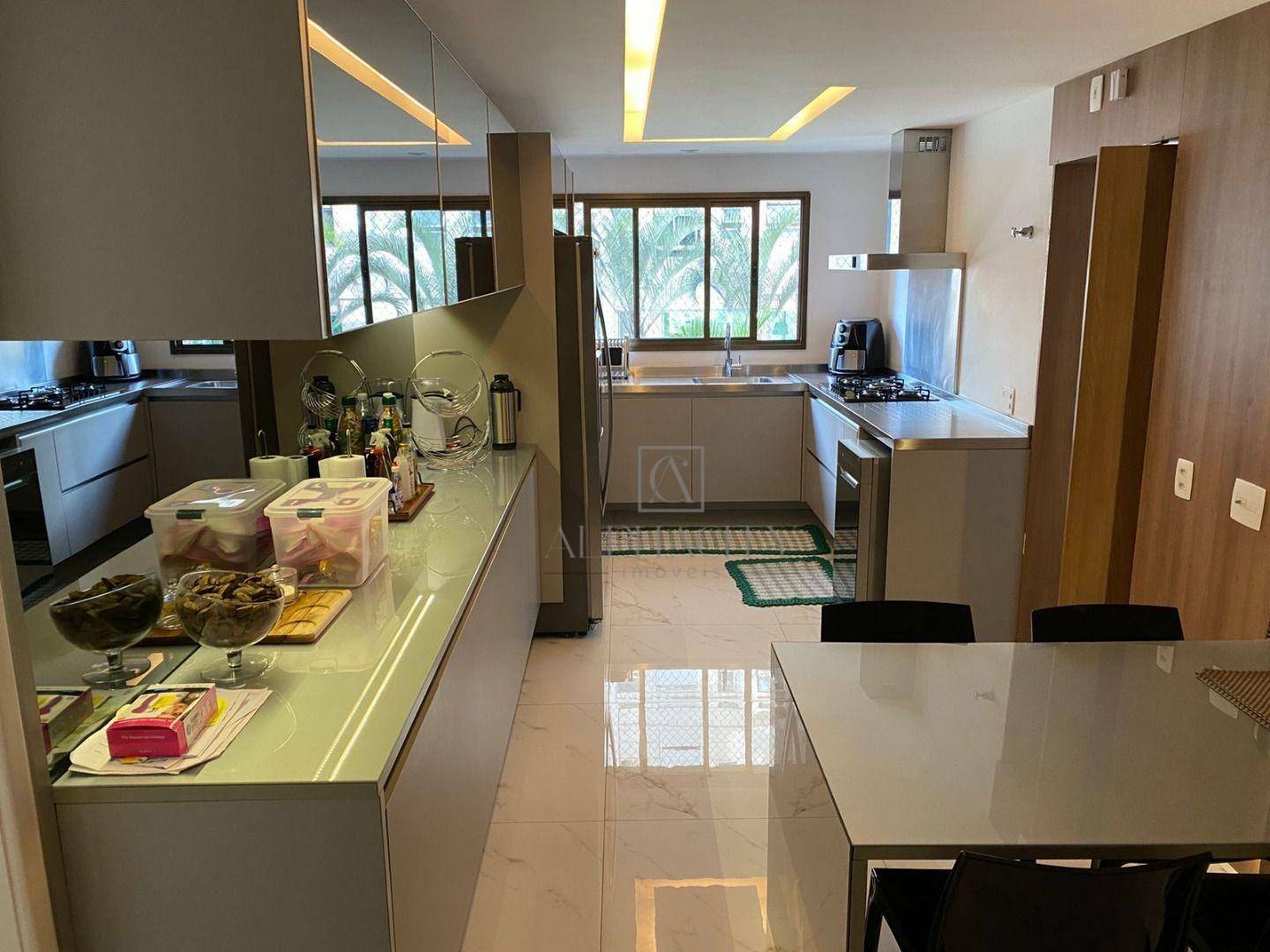 Apartamento à venda com 4 quartos, 288m² - Foto 9