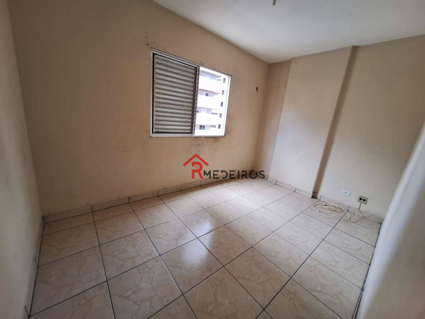 Apartamento à venda com 2 quartos, 60m² - Foto 9