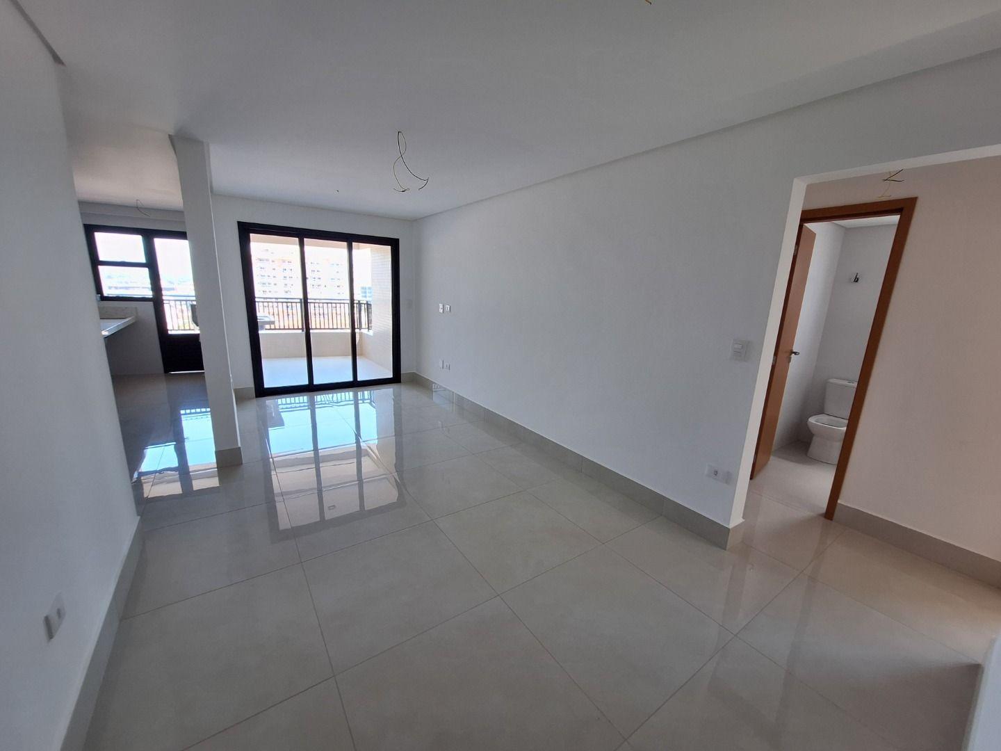 Apartamento à venda com 2 quartos, 73m² - Foto 4