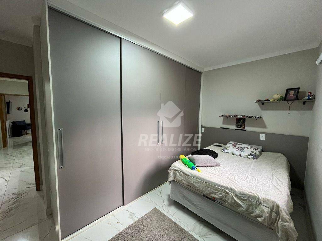 Casa à venda com 3 quartos, 210m² - Foto 39