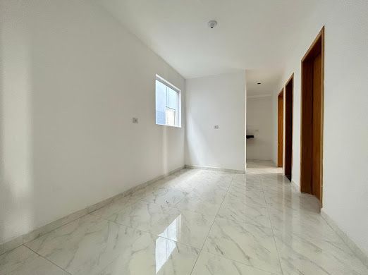 Apartamento à venda com 2 quartos, 38m² - Foto 2