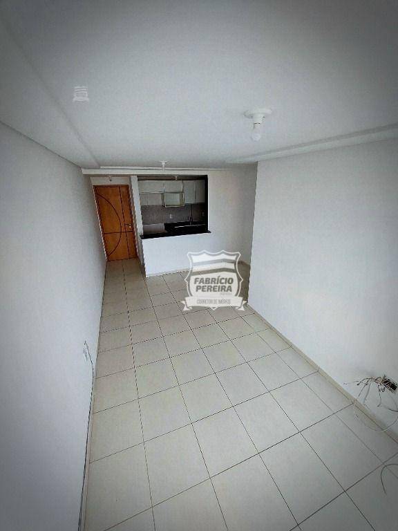 Apartamento à venda com 2 quartos, 65m² - Foto 7