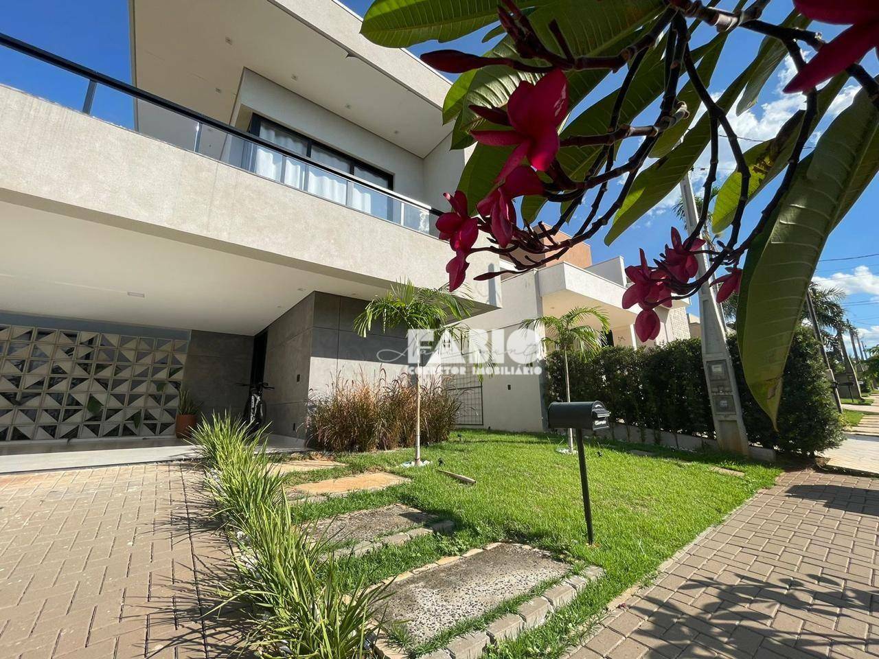 Casa de Condomínio à venda com 4 quartos, 400m² - Foto 45