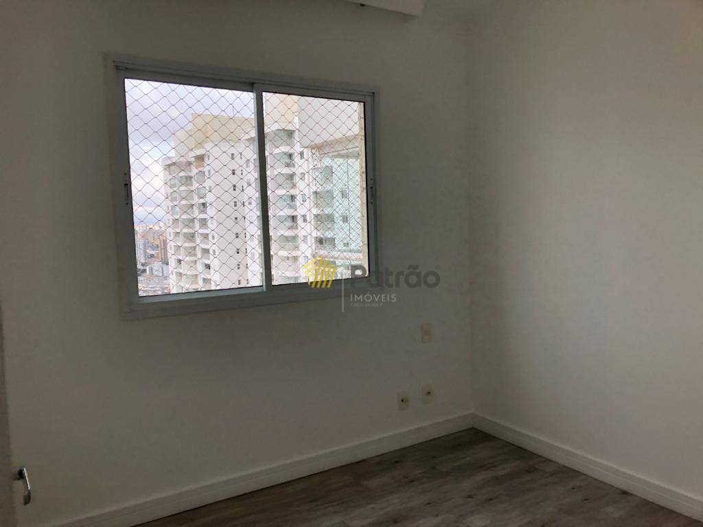 Apartamento à venda com 3 quartos, 107m² - Foto 8