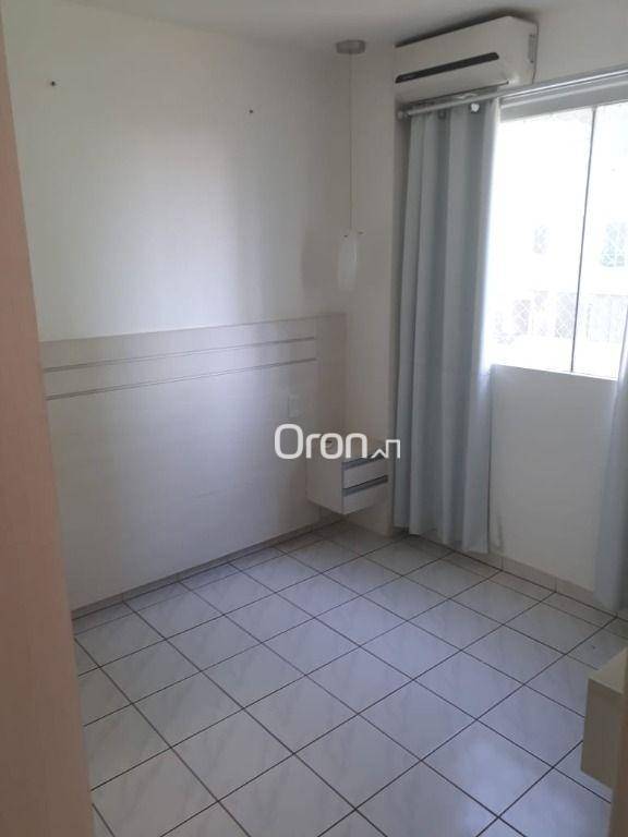 Apartamento à venda com 2 quartos, 72m² - Foto 4