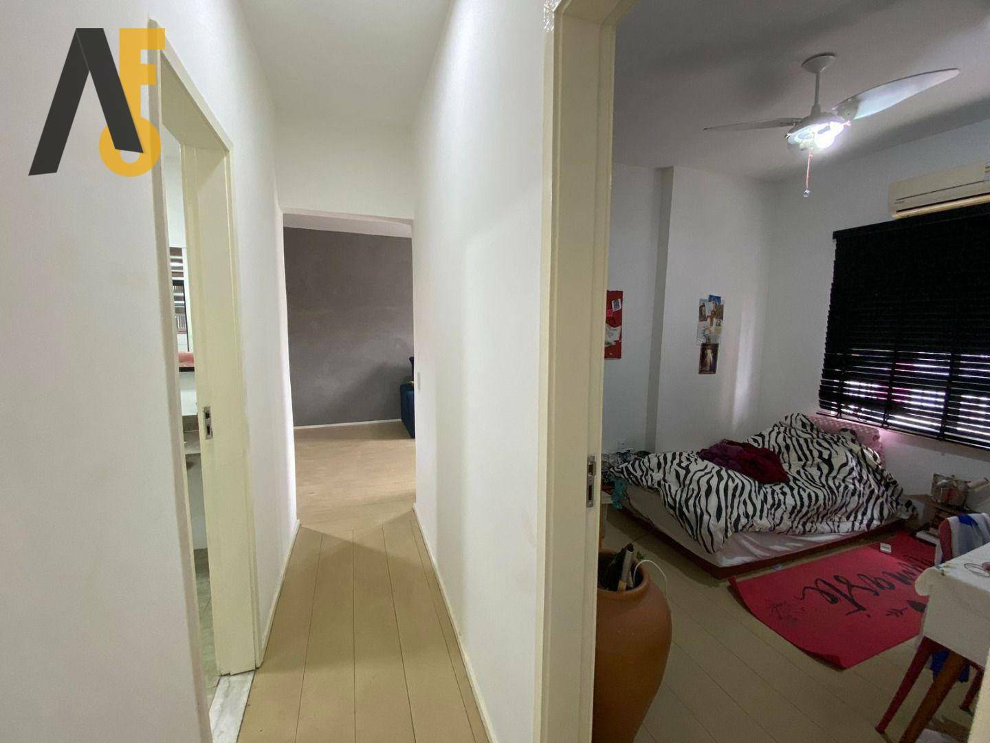 Apartamento à venda com 2 quartos, 87m² - Foto 9