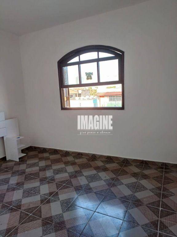 Sobrado à venda com 3 quartos, 125m² - Foto 14