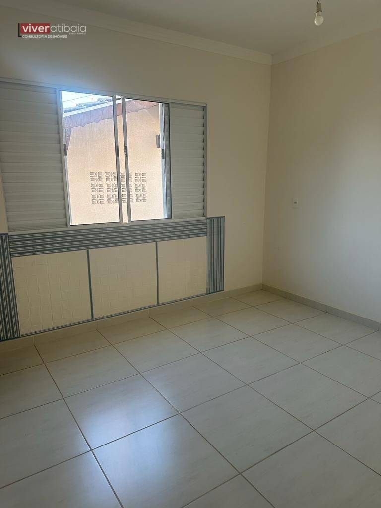 Casa à venda com 3 quartos, 197m² - Foto 4